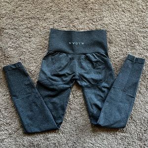 NVGTN Contour Seamless Leggings in Black Marl